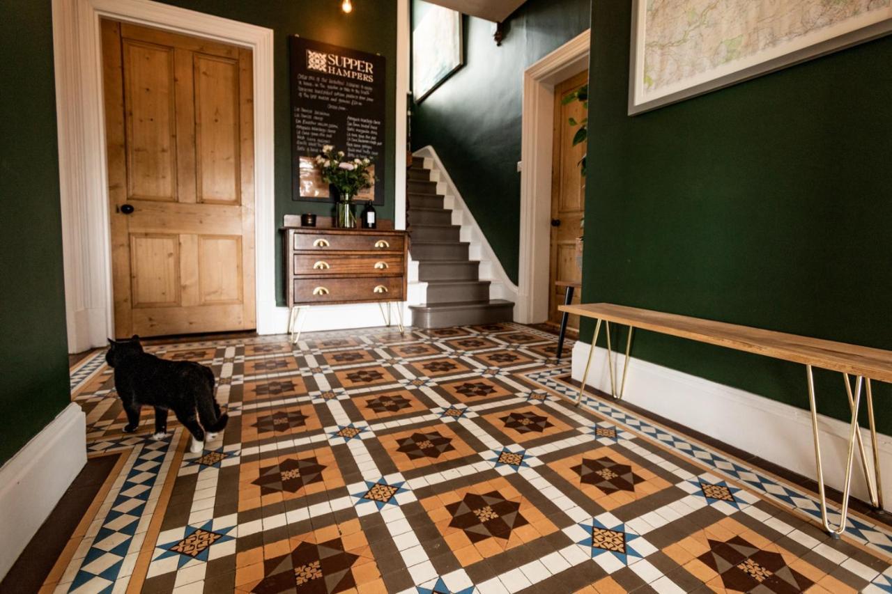 Bed and Breakfast The Old Vicarage Moylgrove Exteriér fotografie